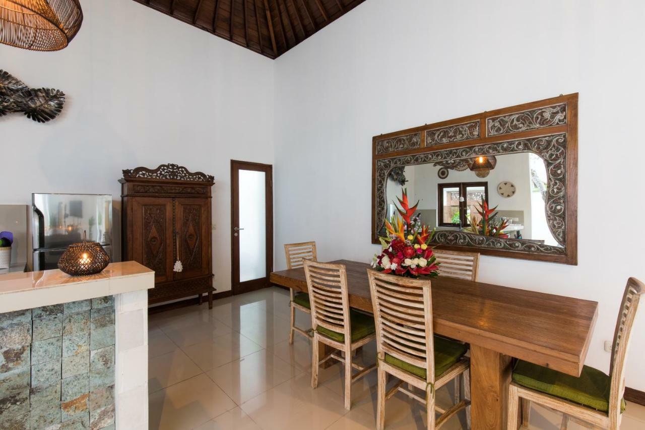 Villa Kamboja Five Seminyak  Exterior photo