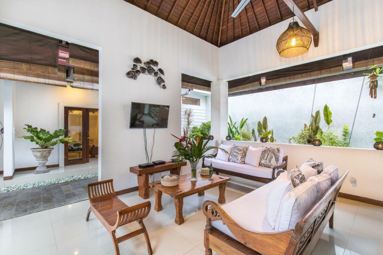 Villa Kamboja Five Seminyak  Exterior photo